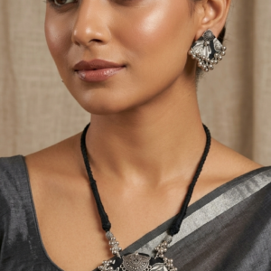 home 68 handcrafted fabric jewelry set